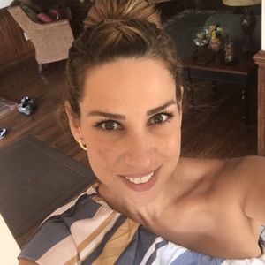 Meet your Posher, Mariana